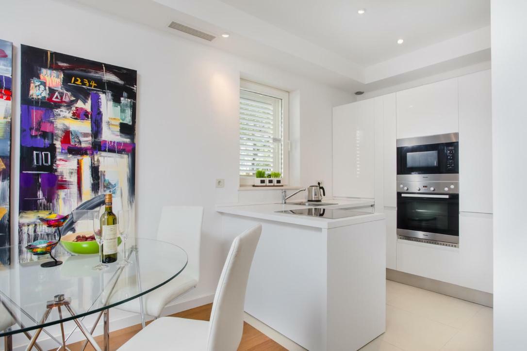 דוברובניק Luxury Apartment At The Beach מראה חיצוני תמונה